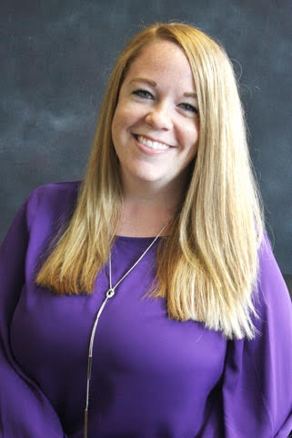 Kristin Bomba headshot